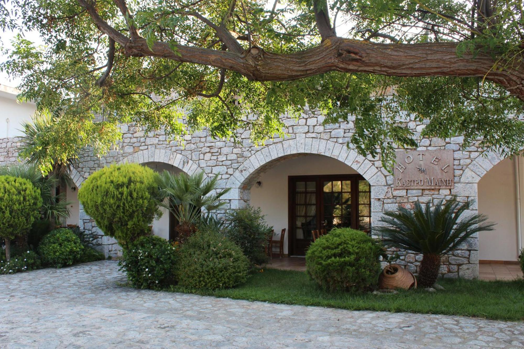 Kastro Maini Hotel Areopoli Exterior photo